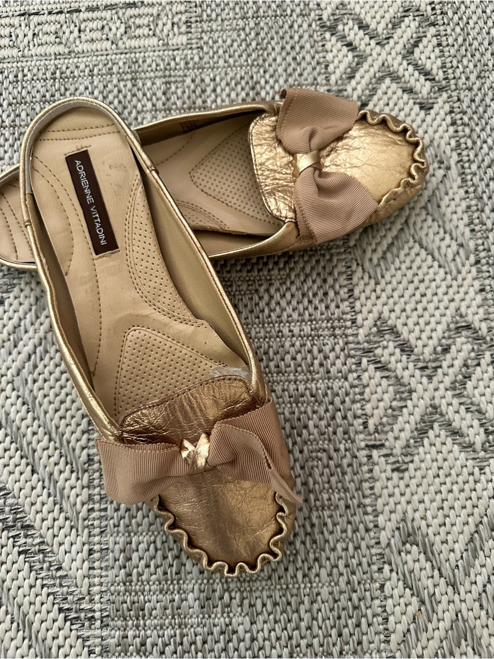 Adrienne Vittadini Metallic Rose Gold Leather Driving Loafers